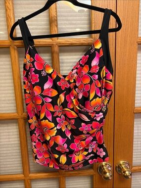 EUC Ocean Dreams Black Swim Tankini Top with Pink & Orange Floral Print
